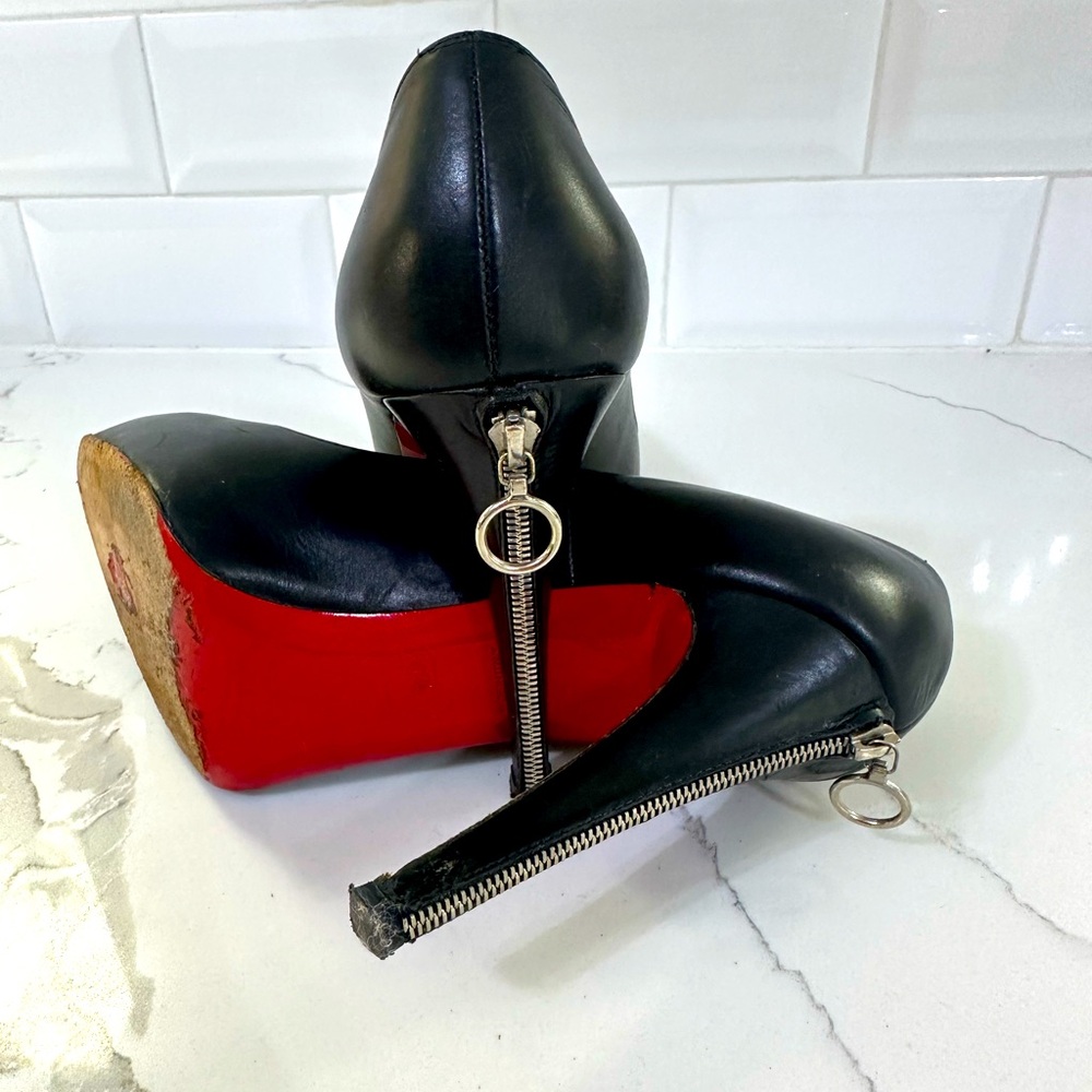Christian Louboutin Zipper Heel